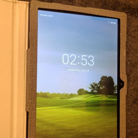 MediaTek 10.1 inch android Tablet - Picture 9 of 14